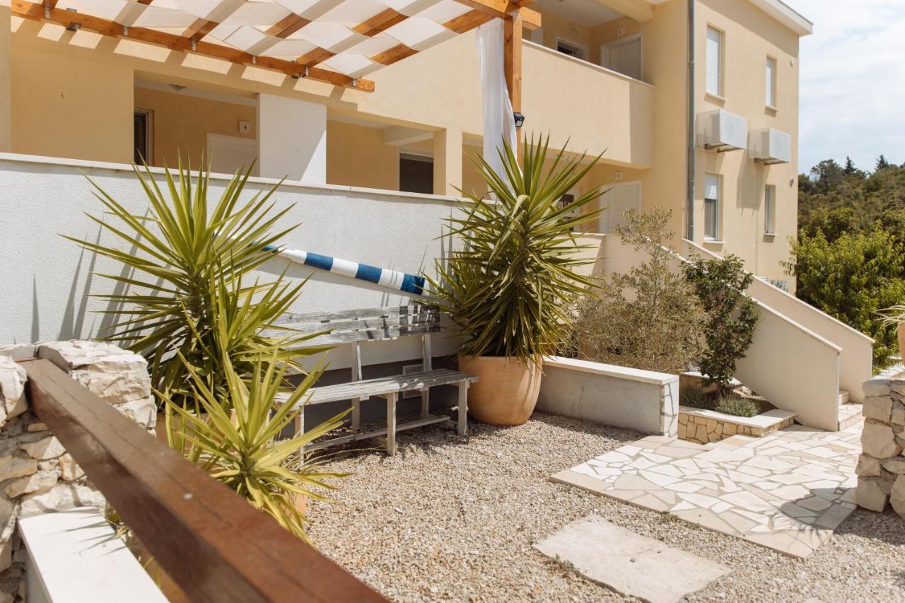 Kis Residence - Adults Only Kneza Exterior photo